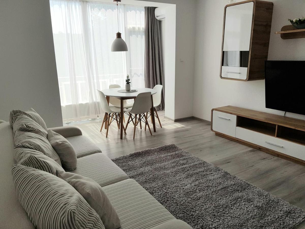 Alexa Apartament Târgu-Mureş Esterno foto