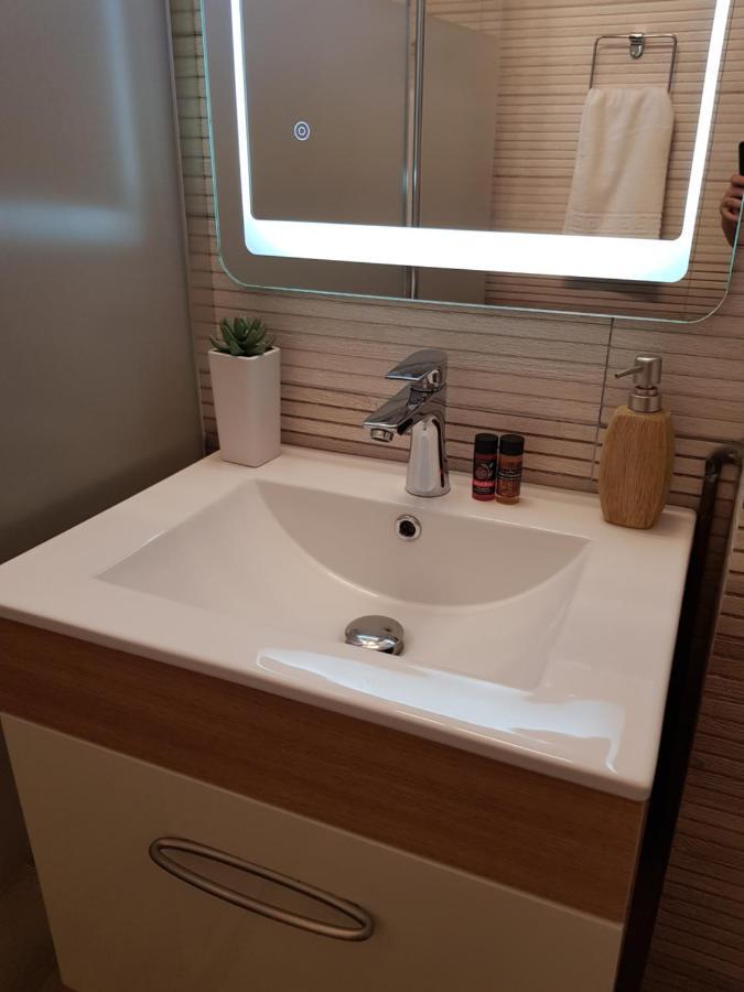Alexa Apartament Târgu-Mureş Esterno foto