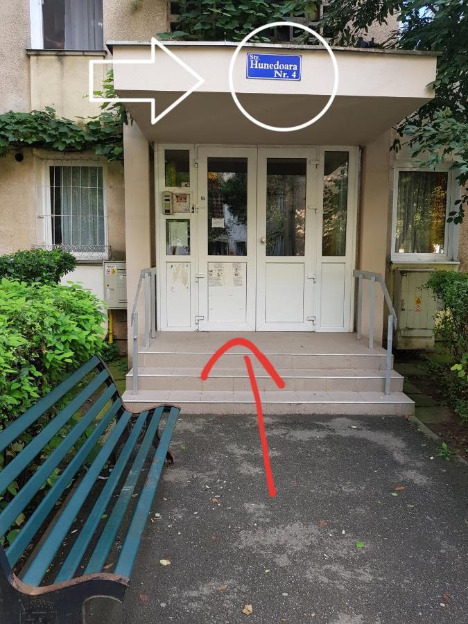 Alexa Apartament Târgu-Mureş Esterno foto
