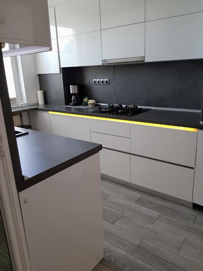 Alexa Apartament Târgu-Mureş Esterno foto
