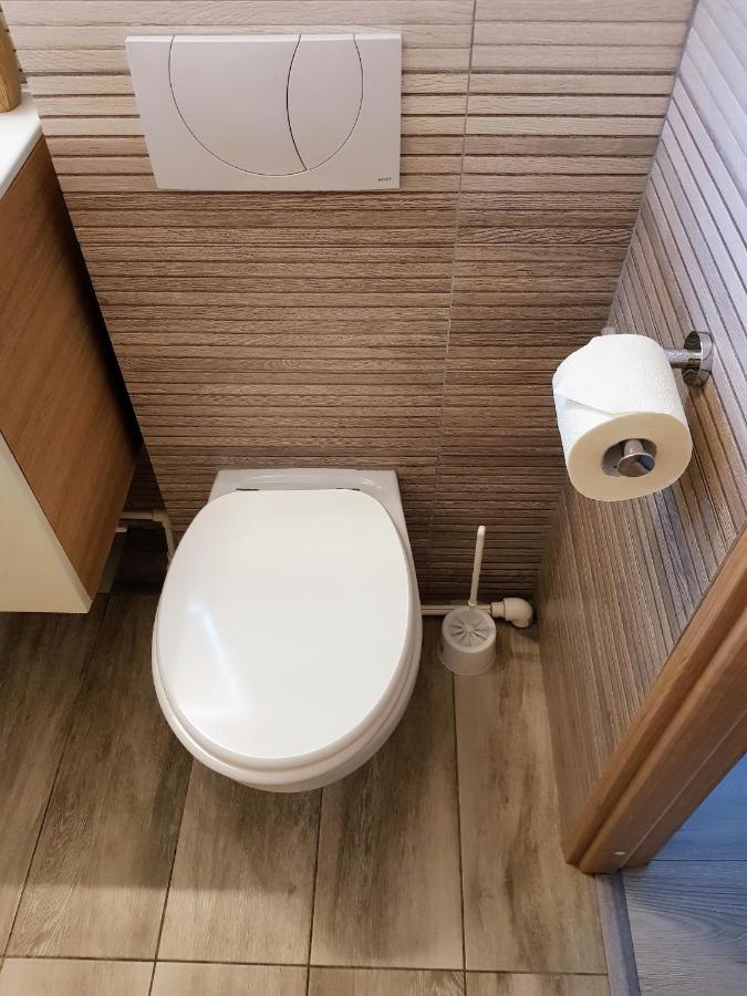 Alexa Apartament Târgu-Mureş Esterno foto